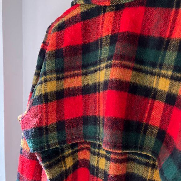 1970s Canadian Wool Jacket | Vintage Plaid Shacket - Picture 5 of 7